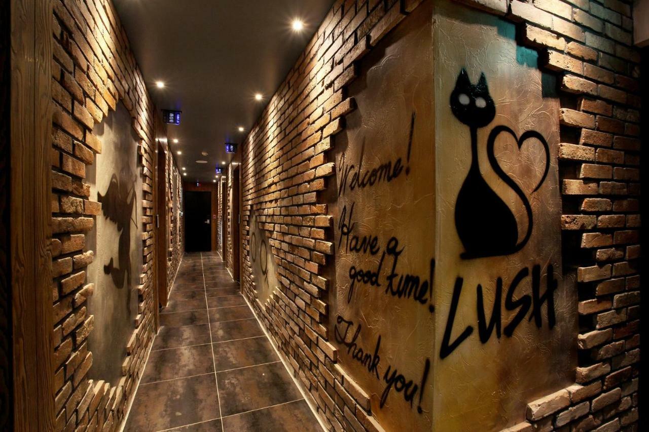 Lush Hotel Seoul Exterior photo